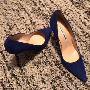 Manolo Blahnik BB 105 Suede Point Toe Pumps